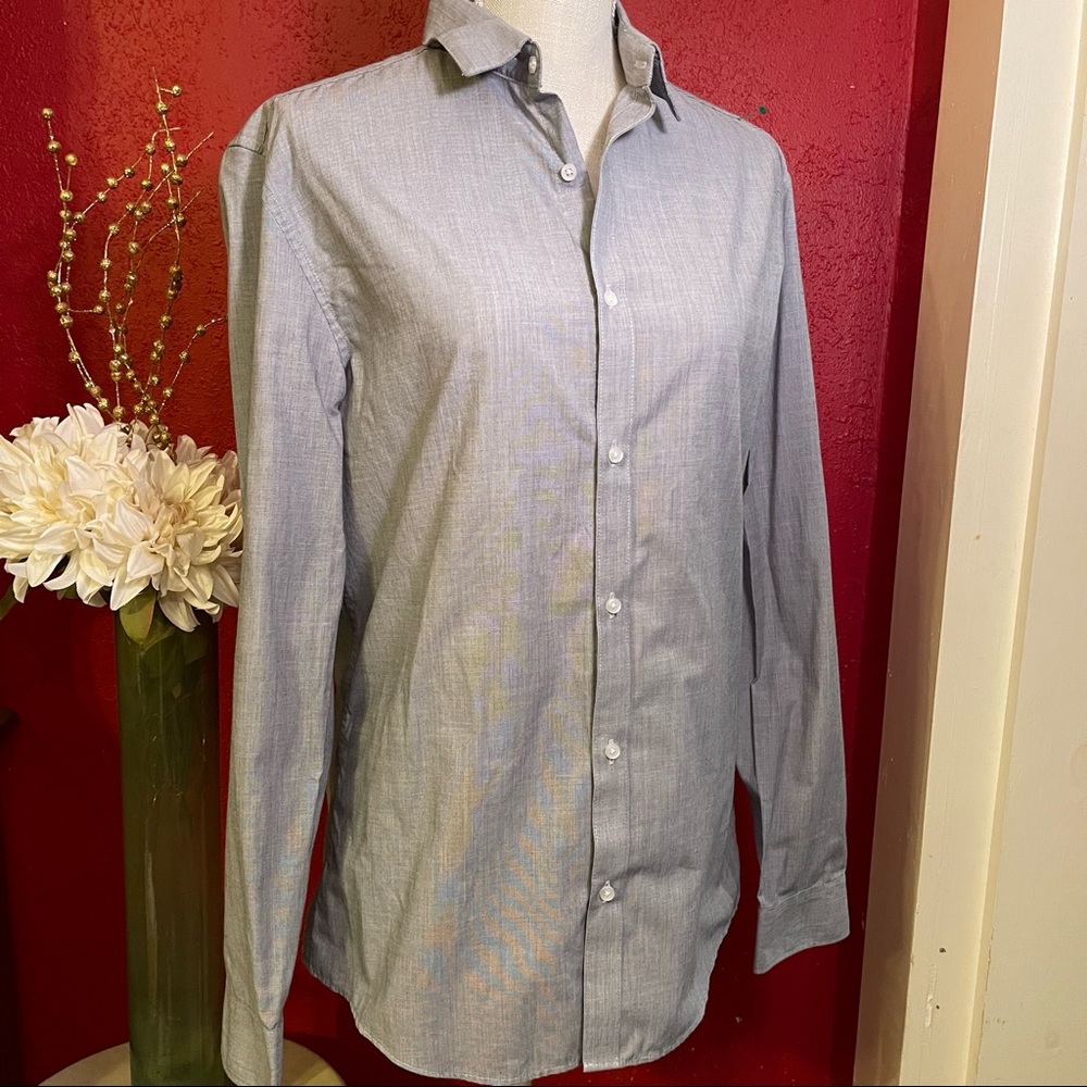 NEW H&M Slim Fit Button Up